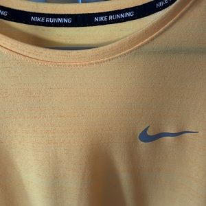 Nike Yellow Running Shirt yellow medium